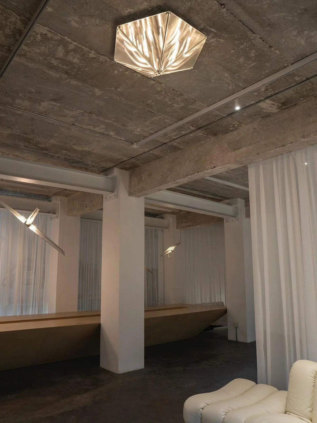 fragment-celing-lamp