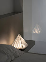 fragment-table-lamp
