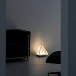 fragment-table-lamp