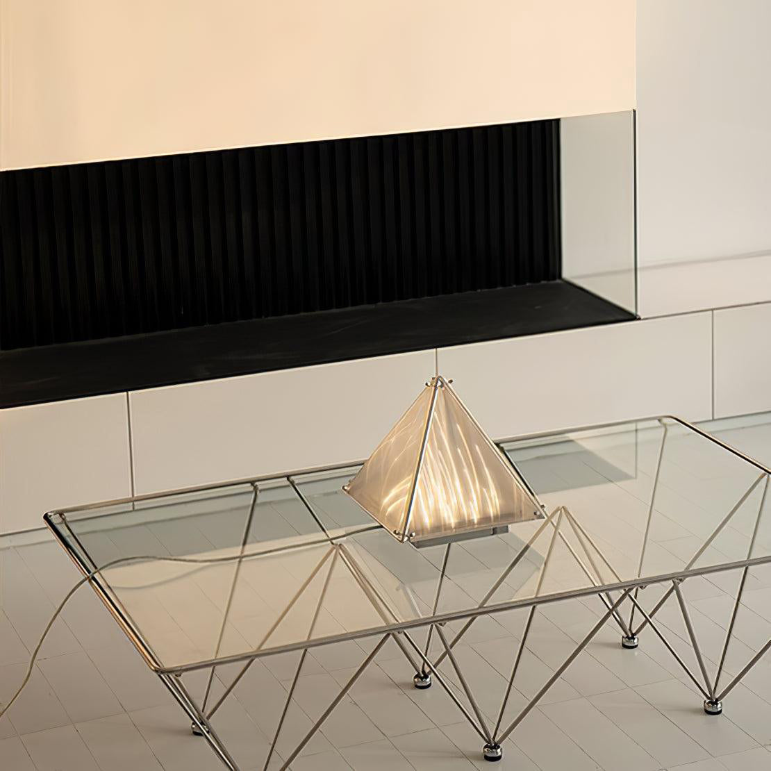 fragment-table-lamp