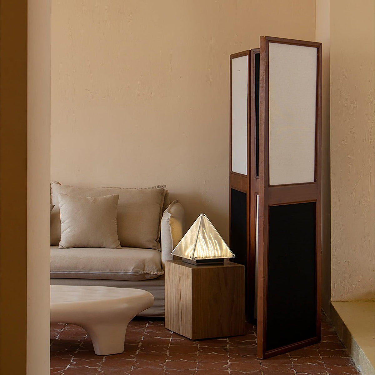 fragment-table-lamp