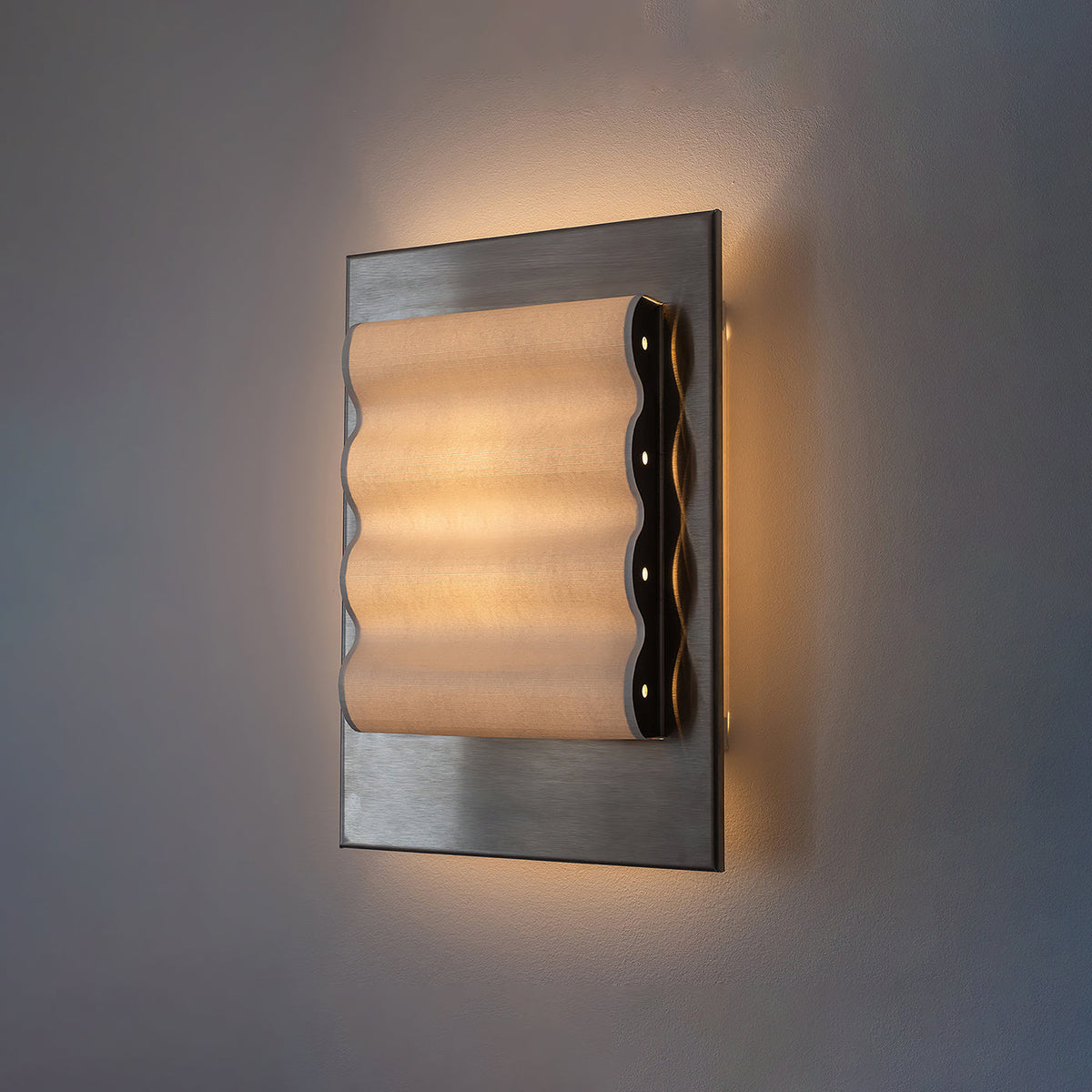 frame-wall-lamp