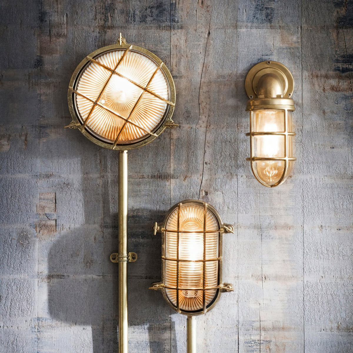fremantle-brass-bunker-sconce
