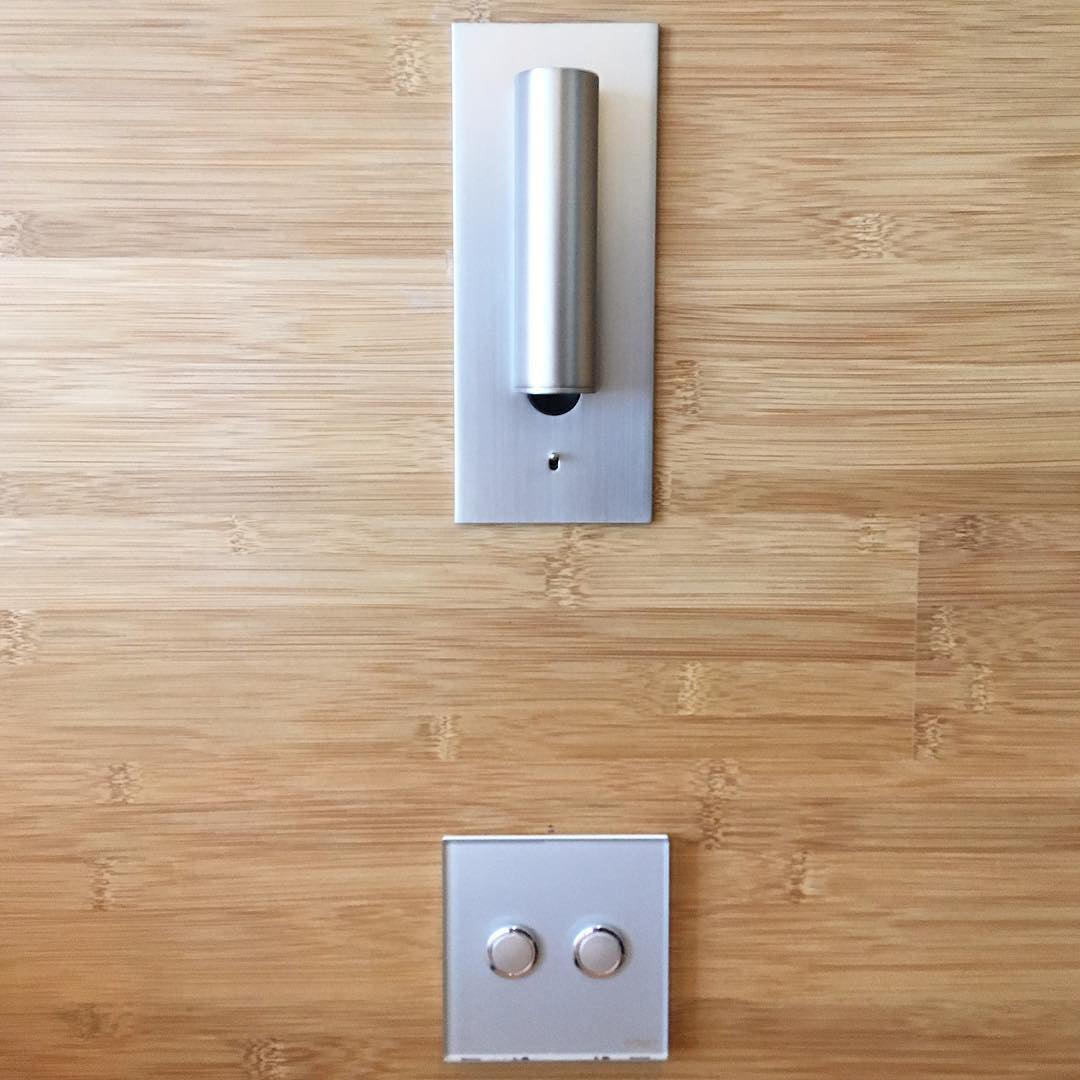Folded Back LED Wall Sconce for Bedside Reading
