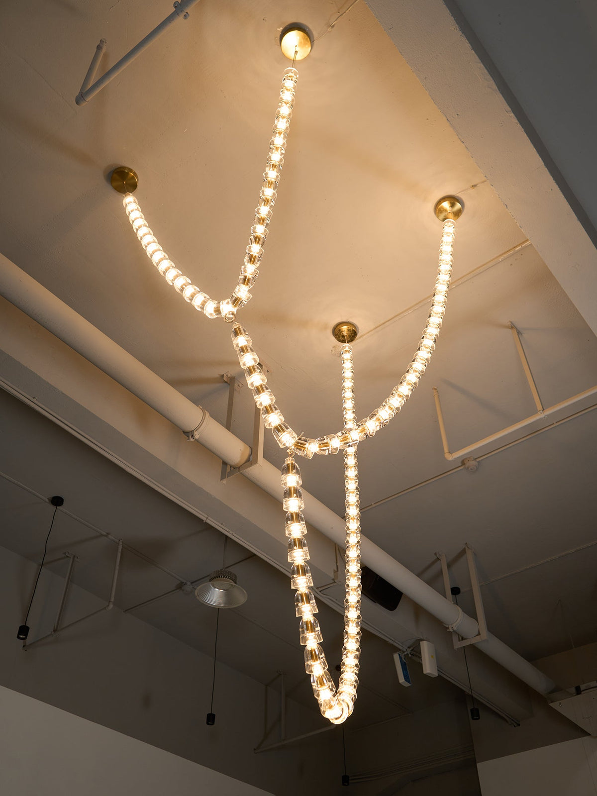 Gabriel Gold Crystal Chandelier – Sculptural LED Pendant for Modern Interiors