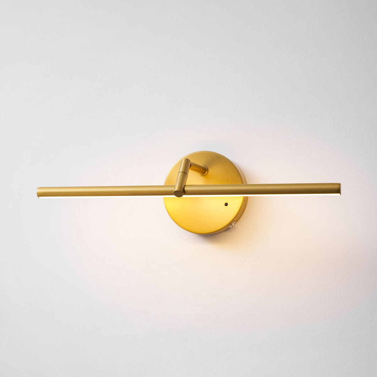 Galleria Slim Rechargeable LED Wall Sconce – Cordless, Dimmable