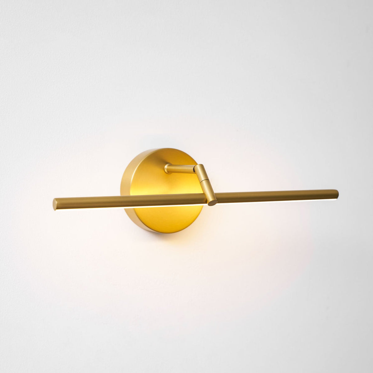 Galleria Slim Rechargeable LED Wall Sconce – Cordless, Dimmable