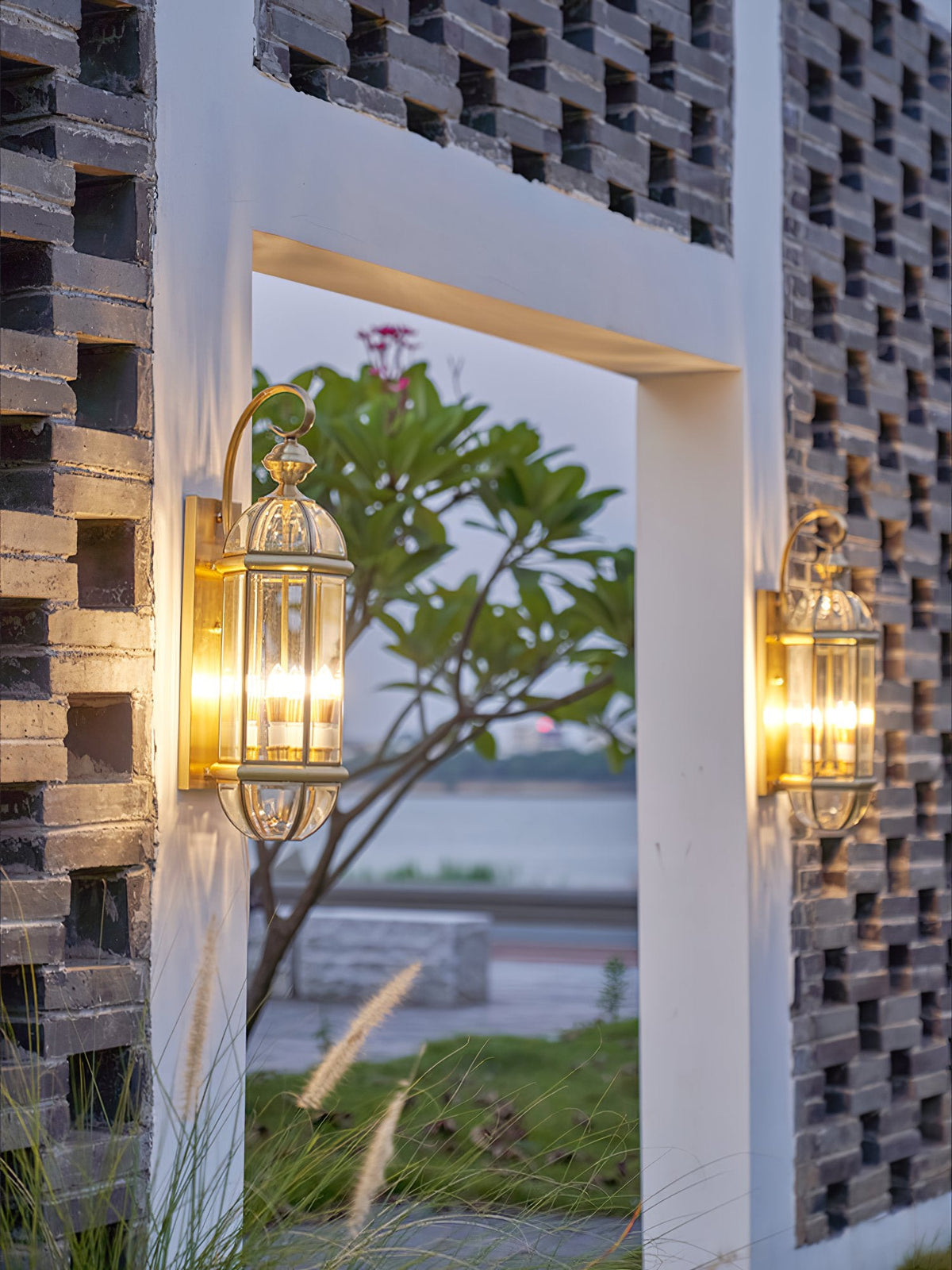 Garden Outdoor Wall Lights