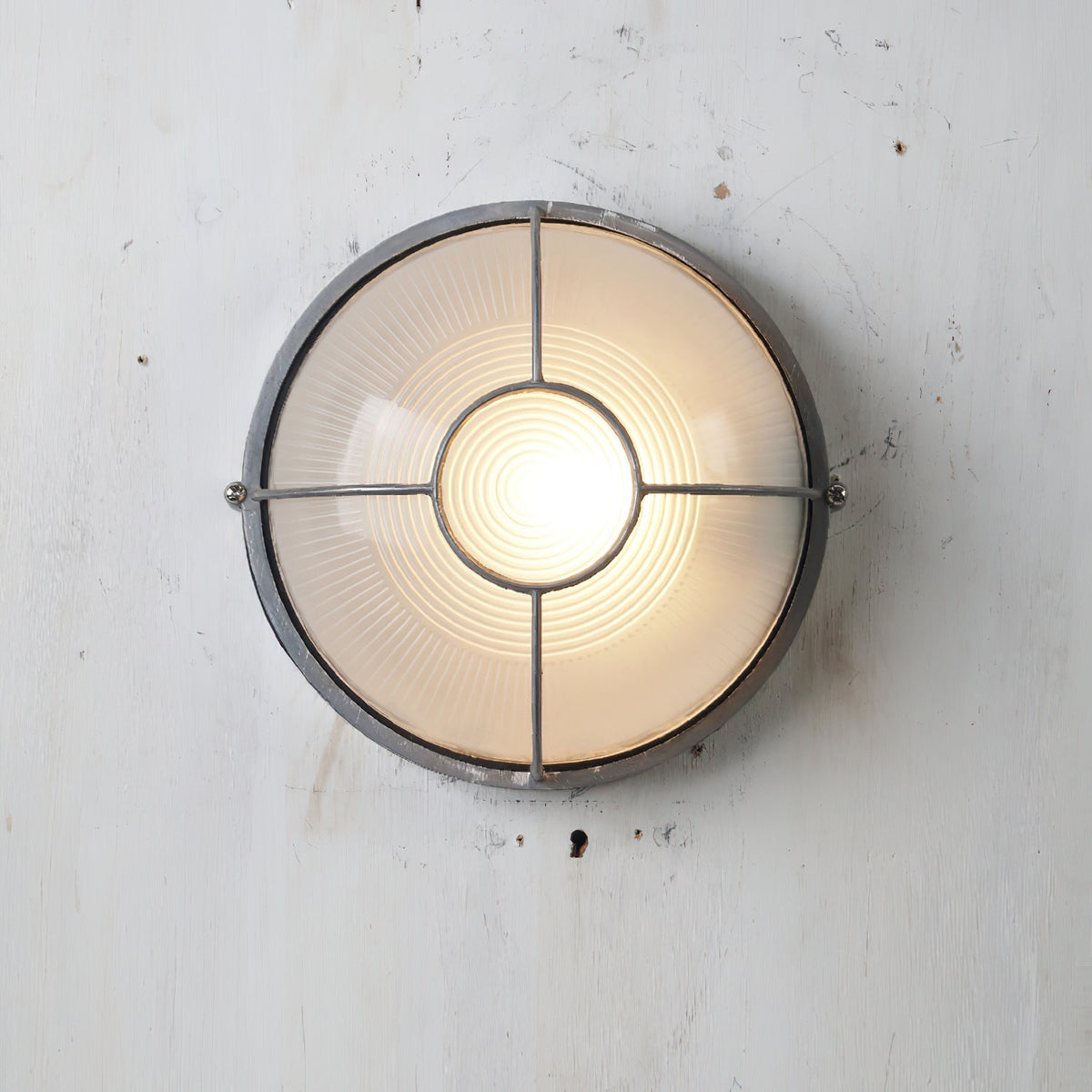 garden-trading-chatham-outdoor-sconce