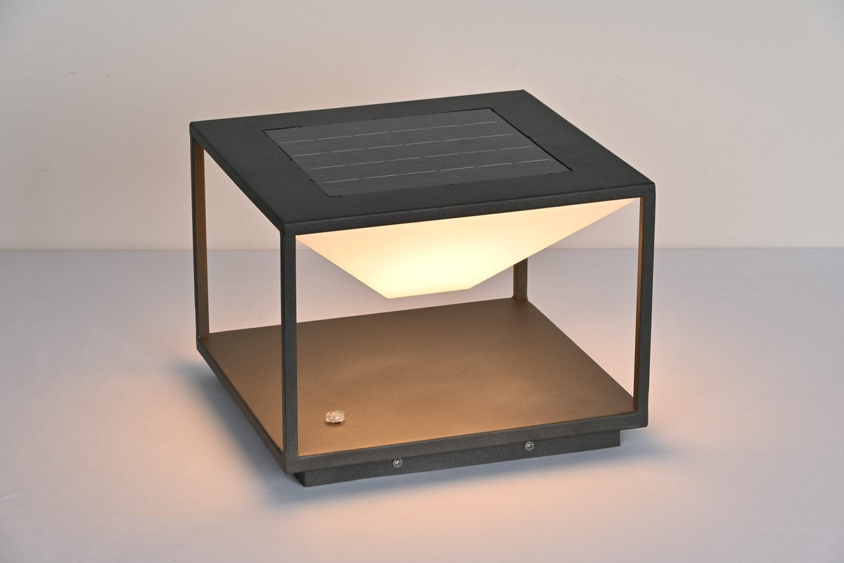 Geo Frame Solar Outdoor Light – Modern Minimalist LED Lantern