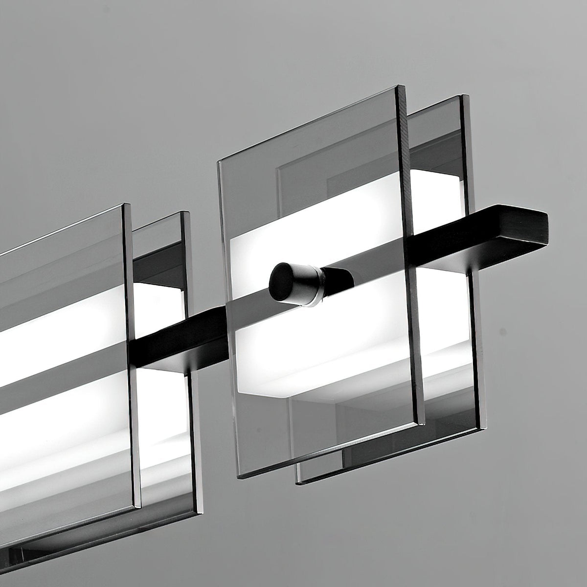 Geometric Linear Chandelier