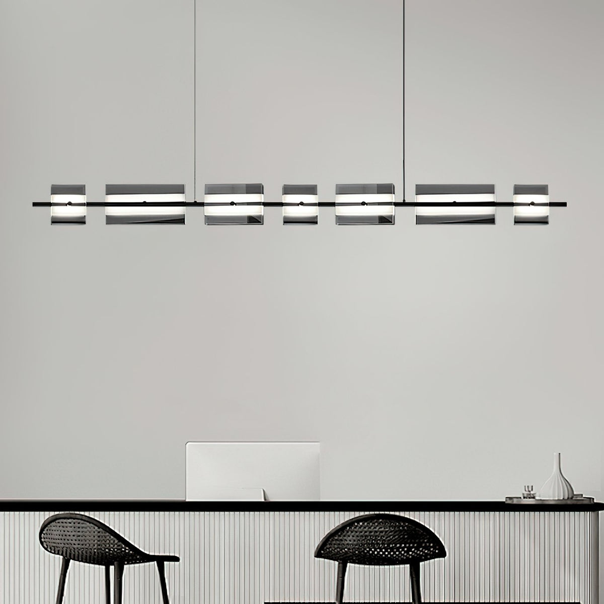 Geometric Linear Chandelier