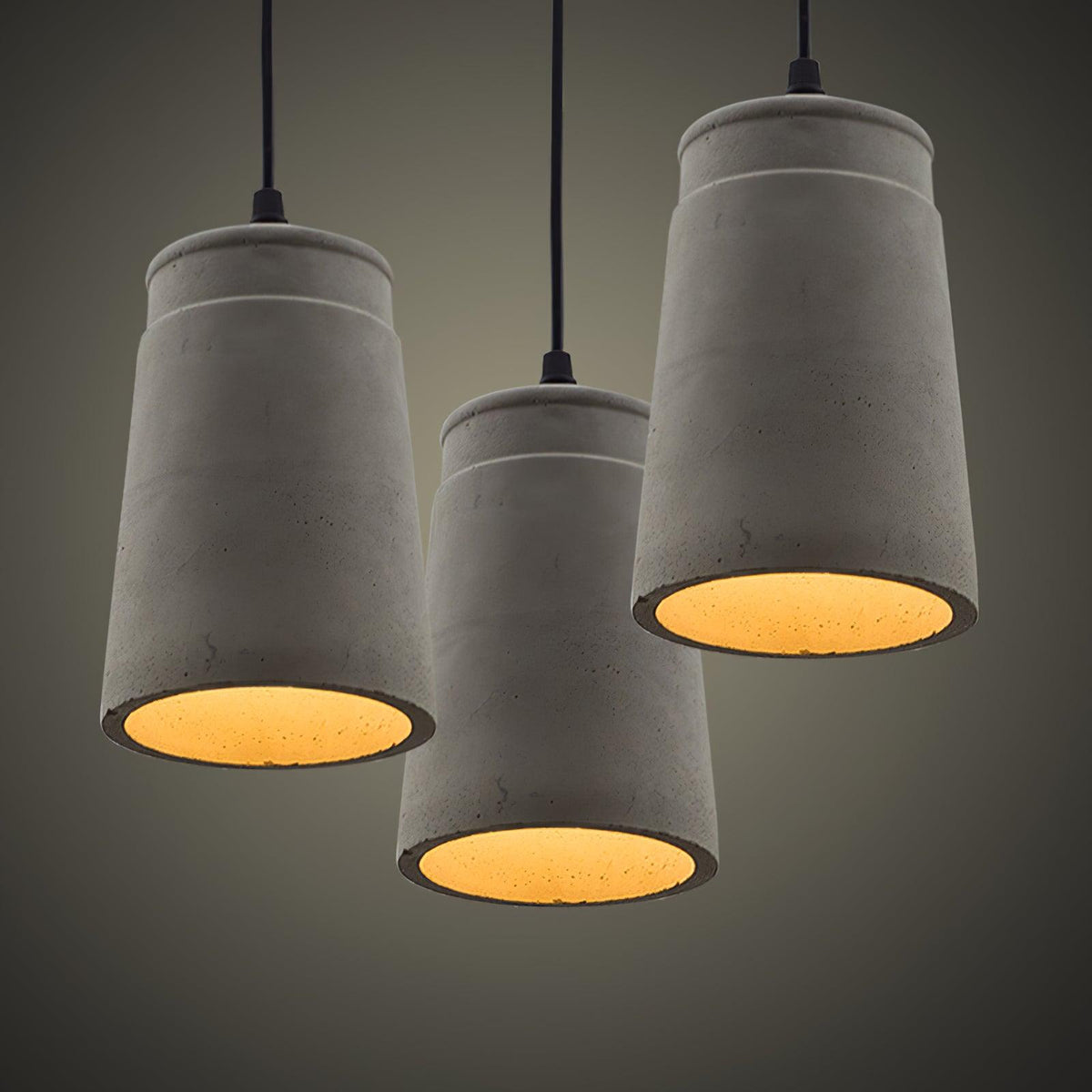 Georgia Faceted Concrete Pendant Light – Hand-Cast Brutalist Ceiling Lamp