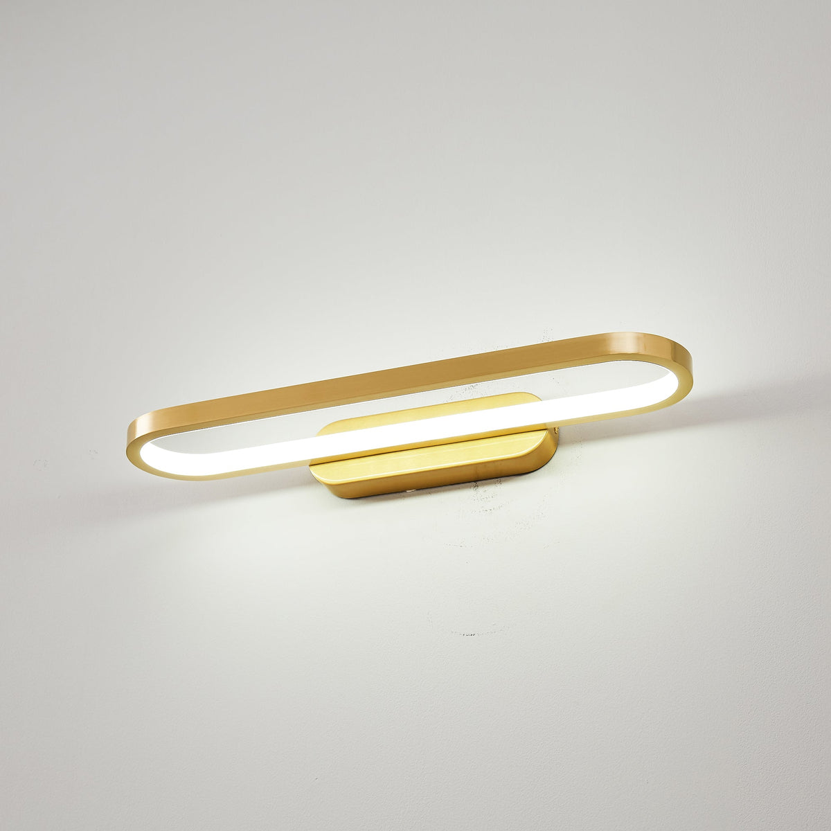 gianni-led-wall-lamp