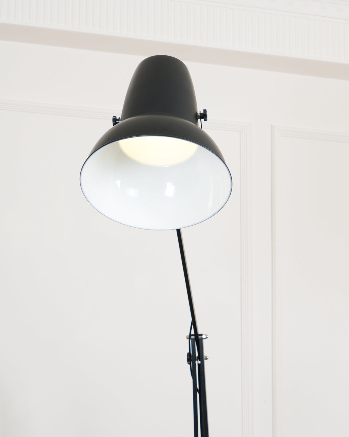 giant-floor-lamp