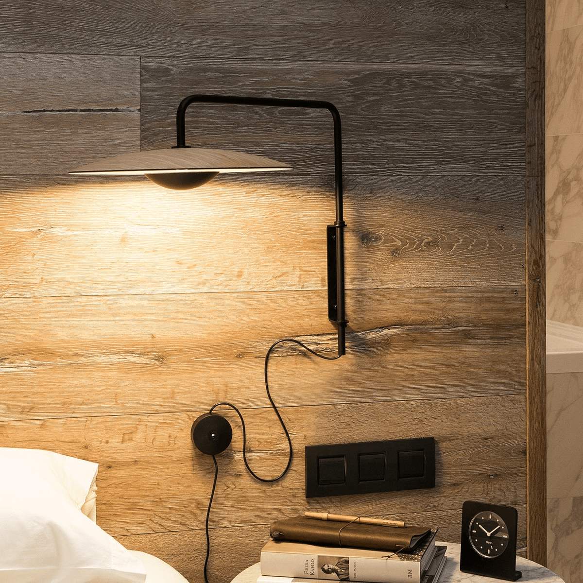 Ginger Plug-In Wall Sconce – Modern LED Wall Light for Bedroom & Living Room