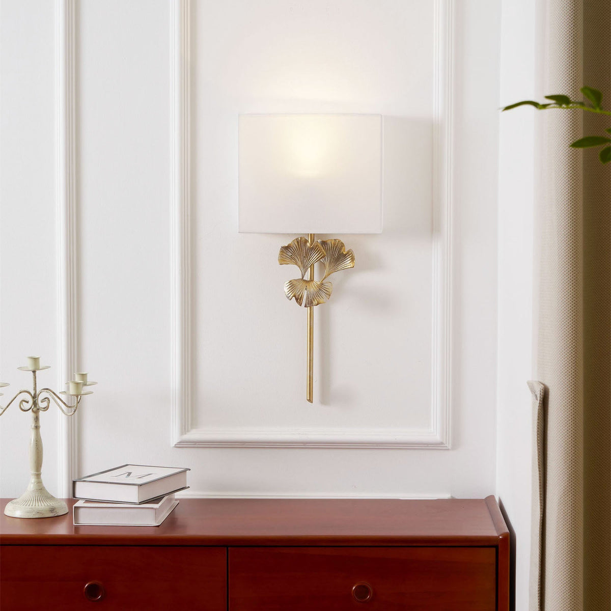 gingko-wall-lamp