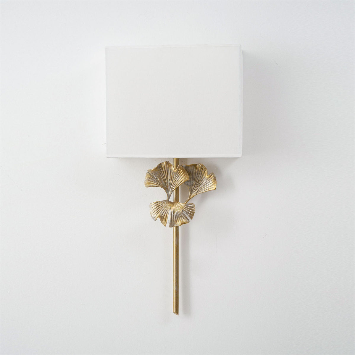 gingko-wall-lamp