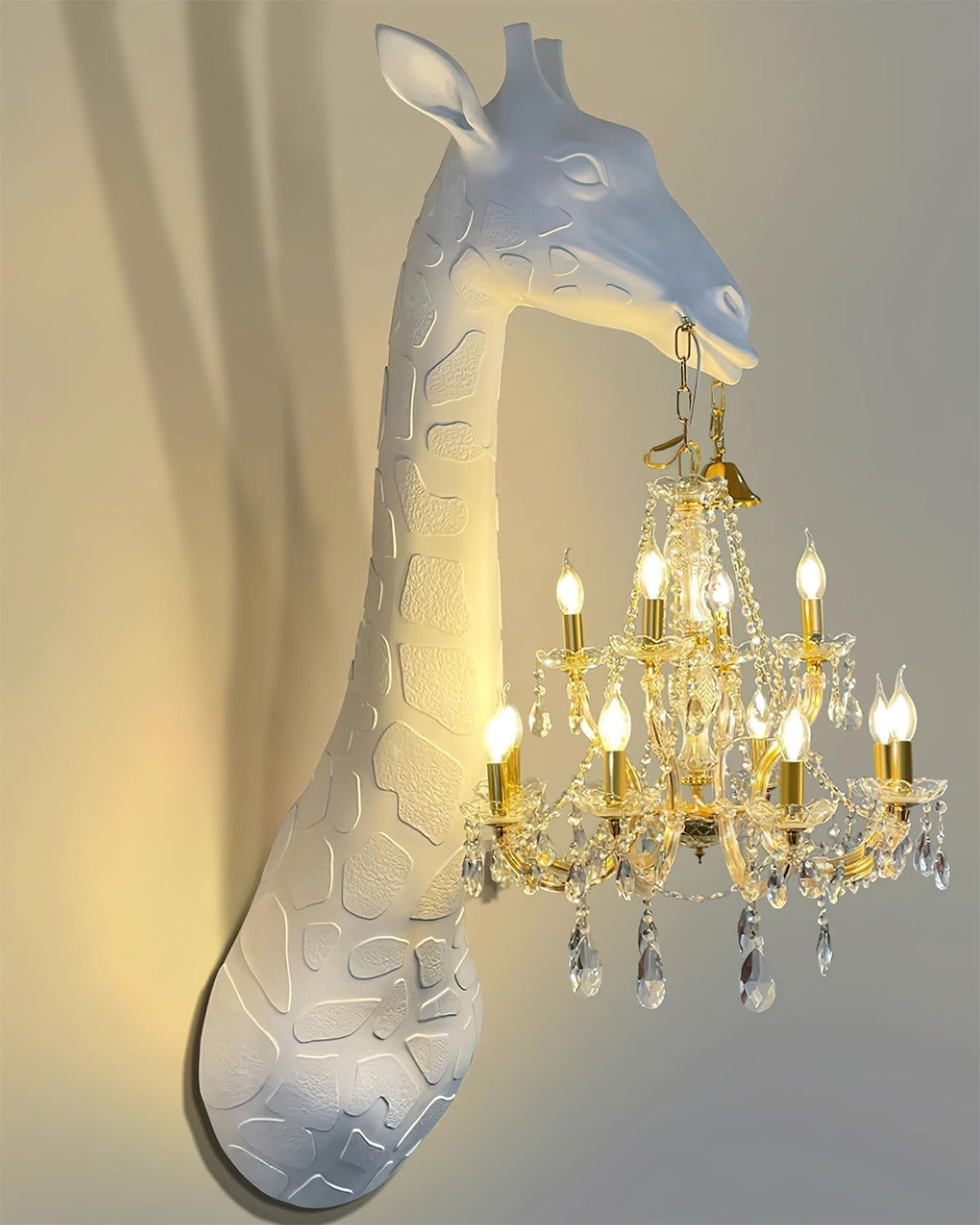 Giraffe Royale Wall