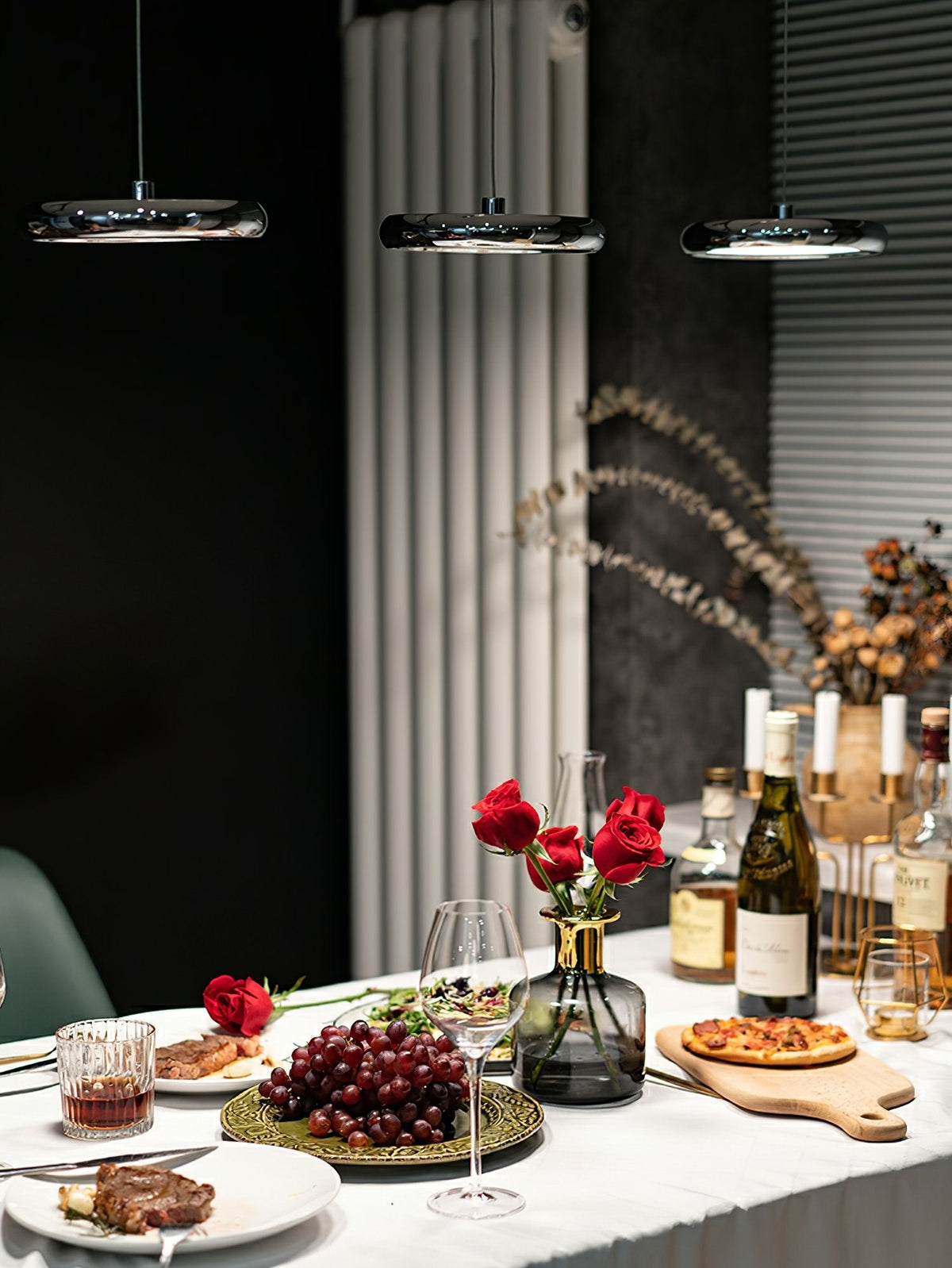 Giro Pendant Light