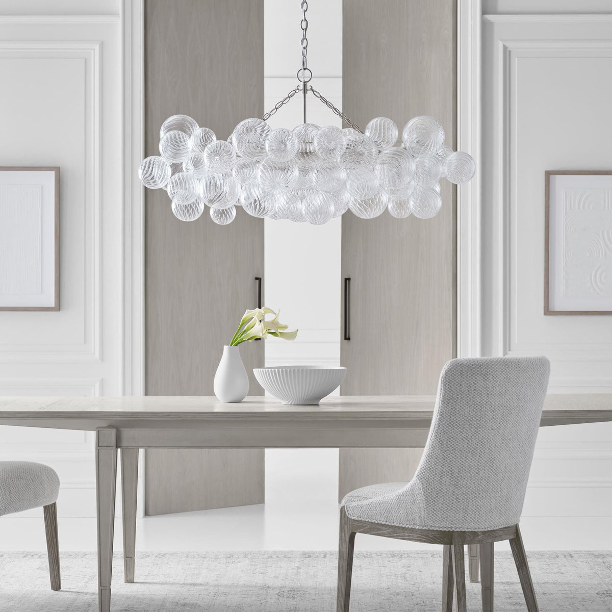 Lumière Cascade Glass Ball Chandelier – Modern Sculptural Pendant Light