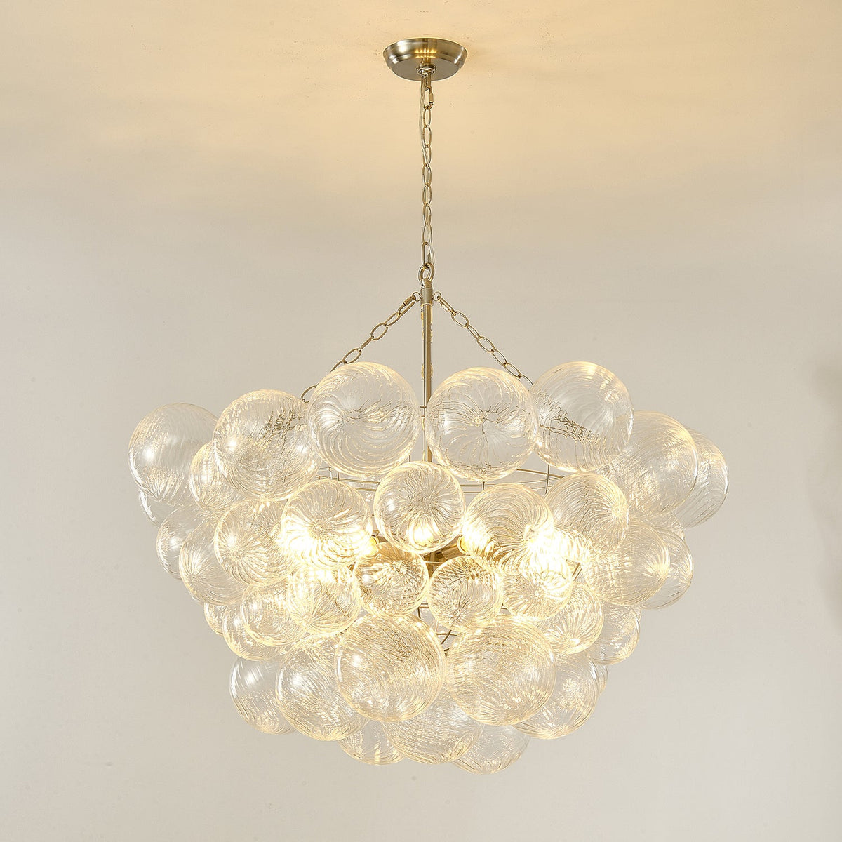 Lumière Cascade Glass Ball Chandelier – Modern Sculptural Pendant Light