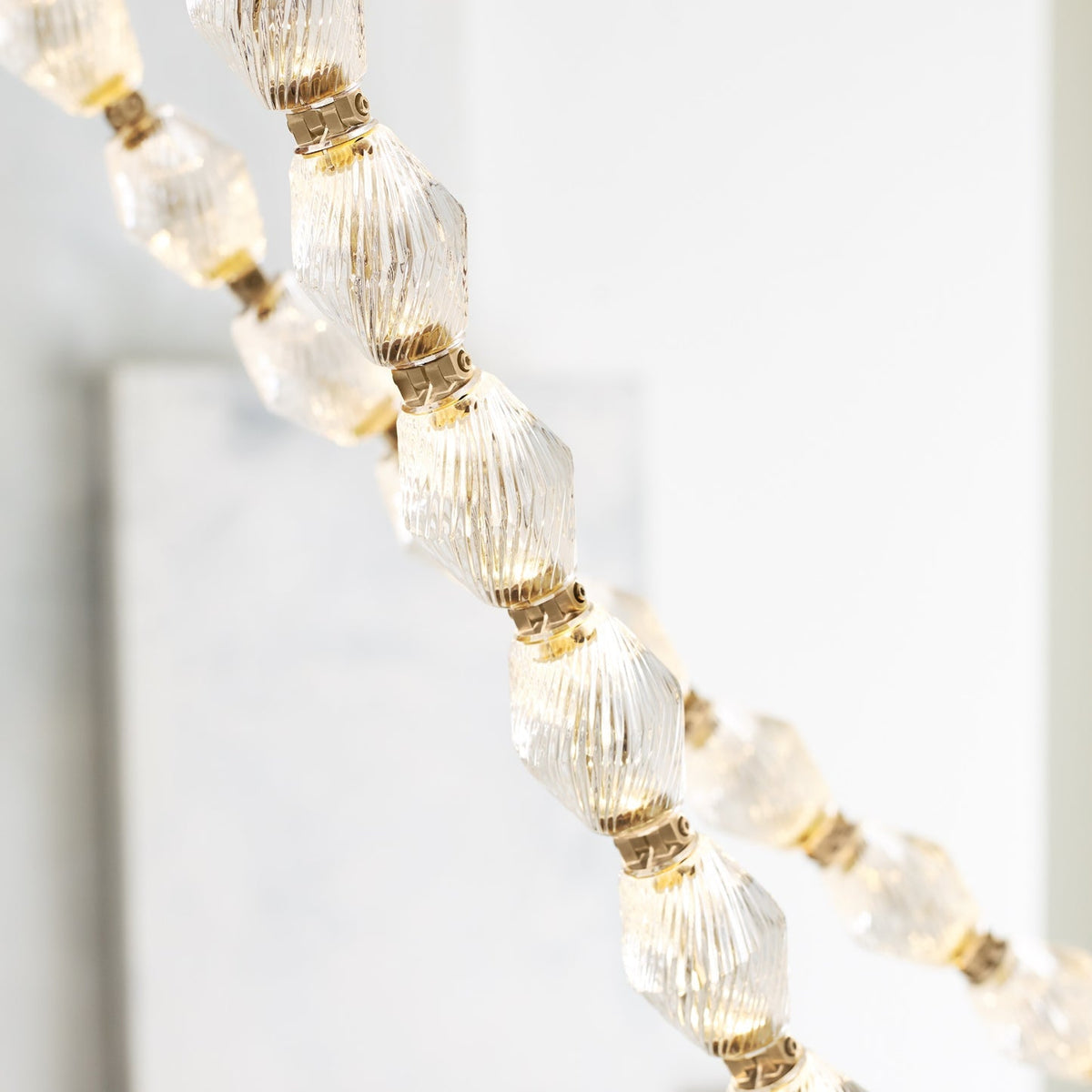 Riviere Glass Chain Chandelier – Modern Linear LED Pendant Light