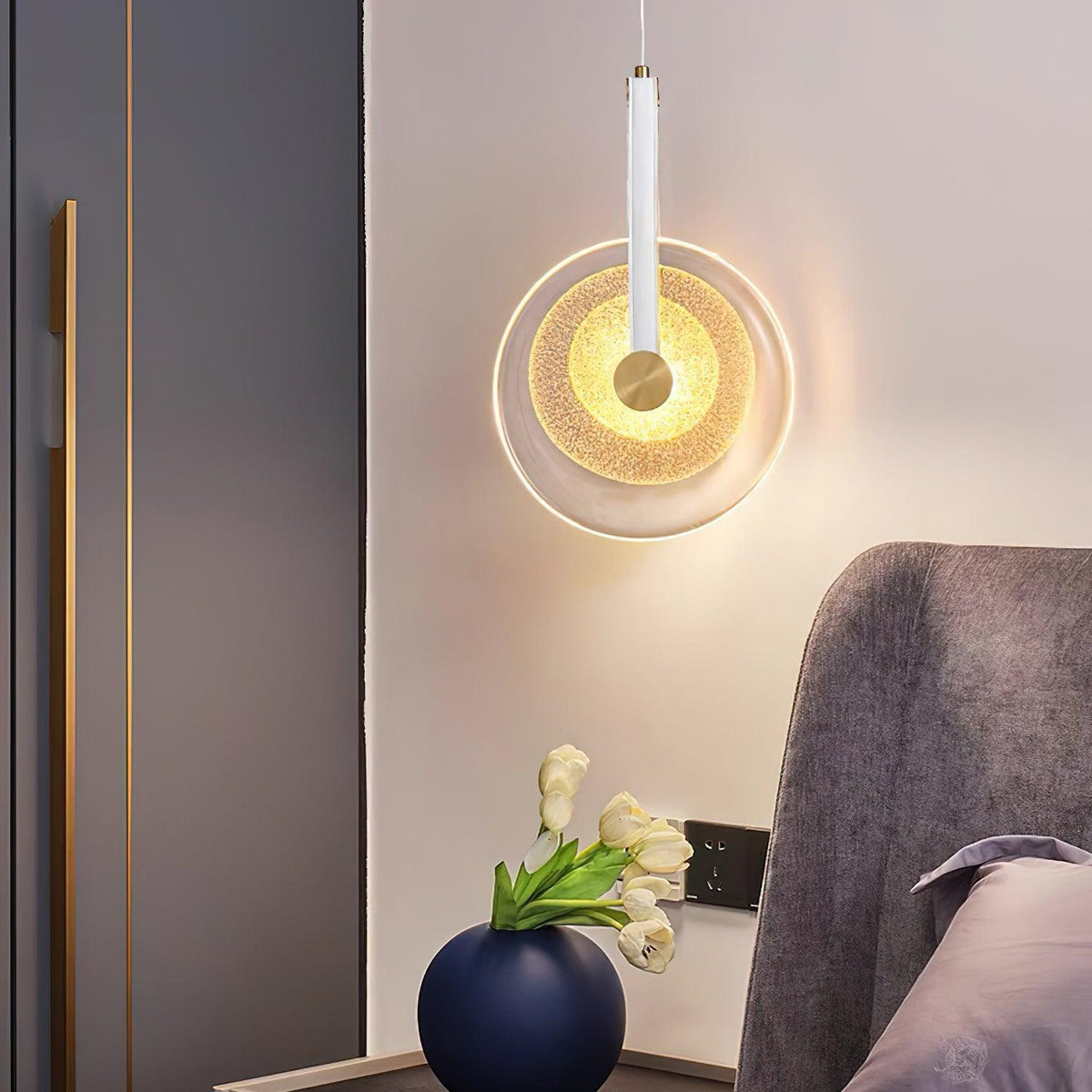 glass-light-sheet-pendant-light