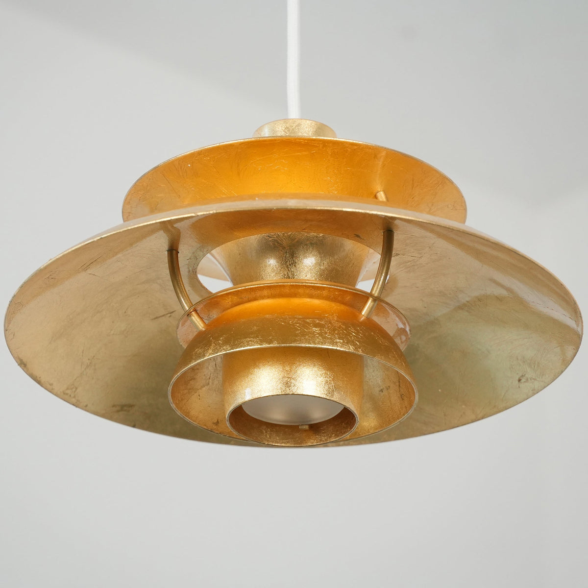 gold-foil-ph-pendant-lamp