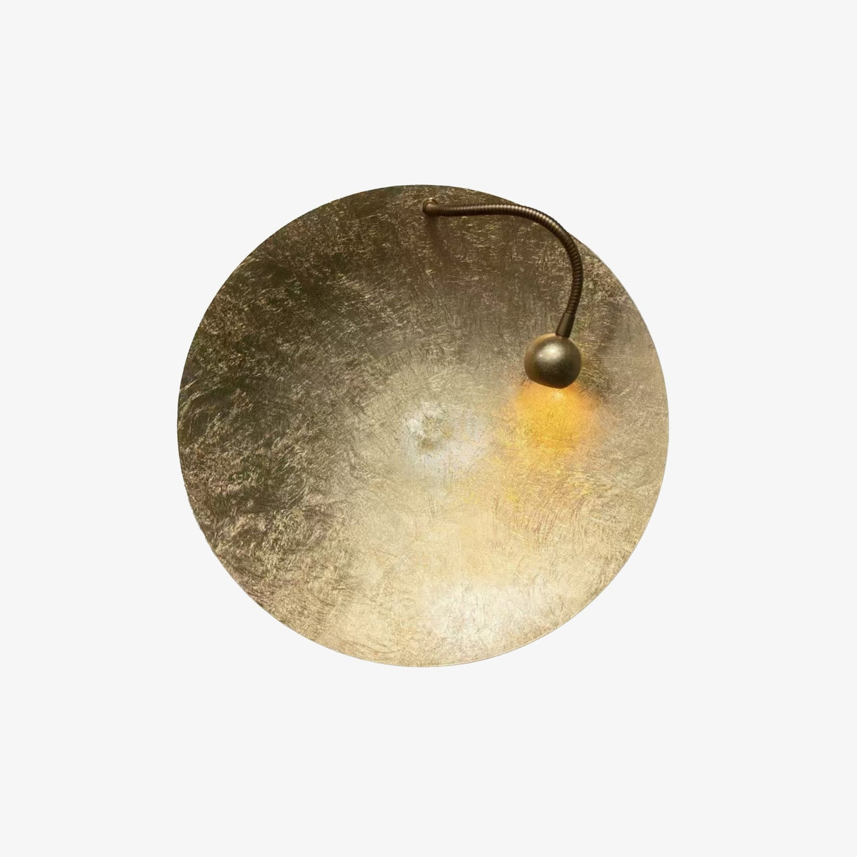 Golden Aura LED Wall Sconce – Modern Brass Finish Architectural Lighting
