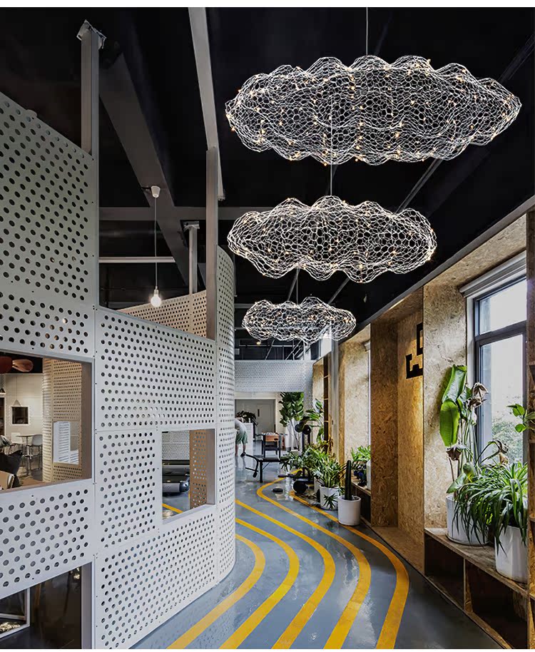 Golden Cloud Weave Pendant Light – Artisan Metal LED Hanging Lamp for Modern Interiors