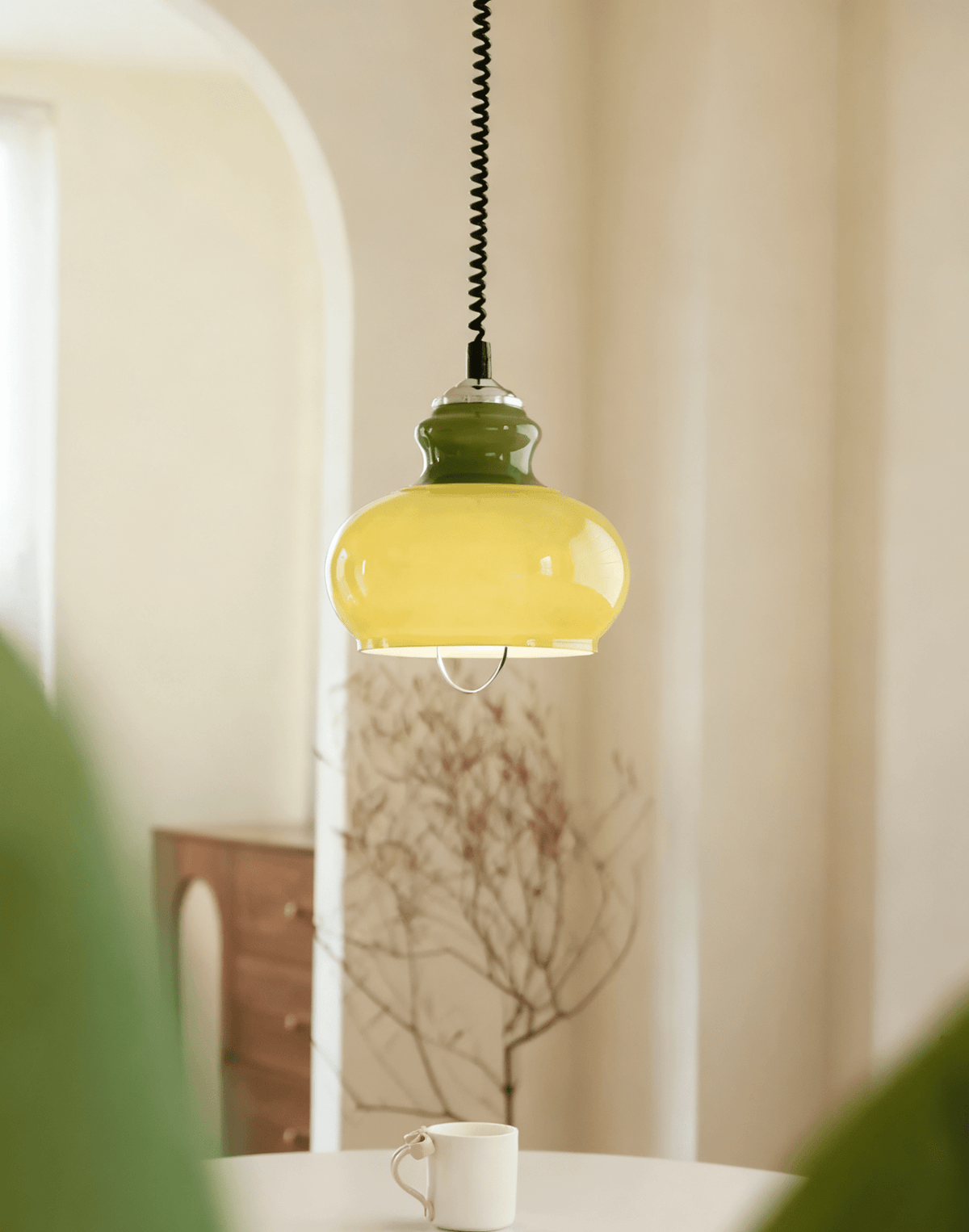 Gradient Glass Coil Pendant Light – Artisan Glass Pendant for Dining & Living Spaces