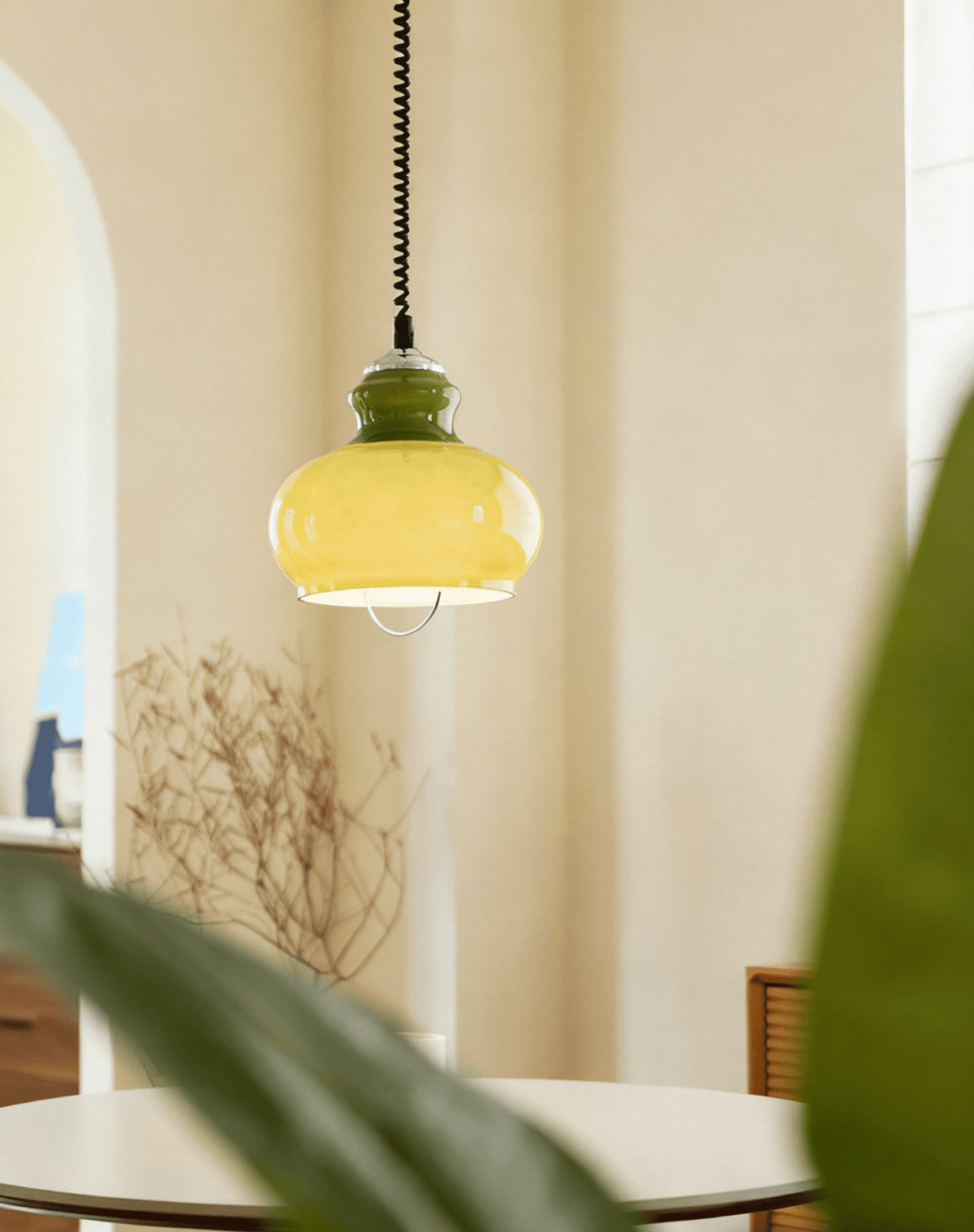 Gradient Glass Coil Pendant Light – Artisan Glass Pendant for Dining & Living Spaces