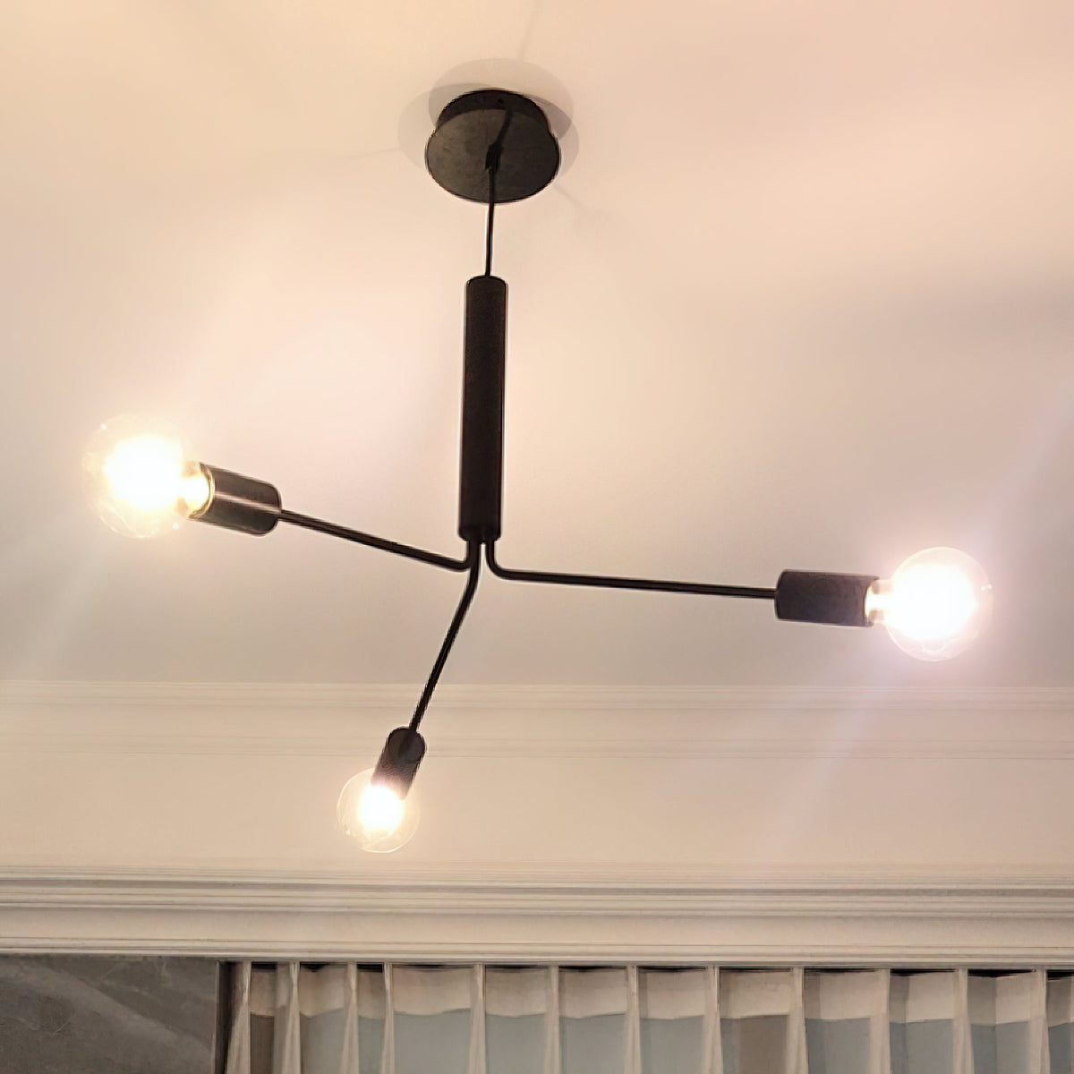 grand-metro-chandelier