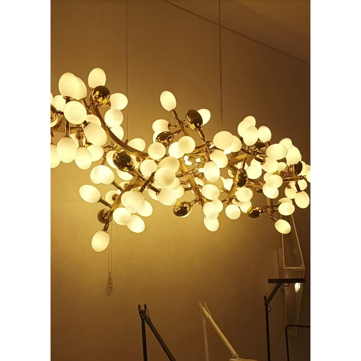 grape-bunch-chandelier