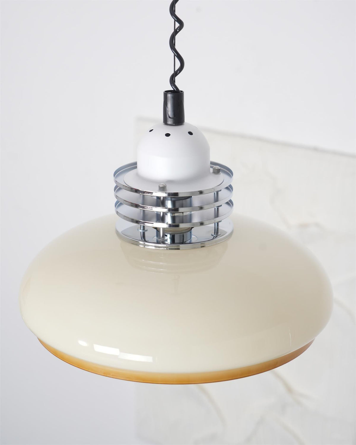 great-mongolian-su-pendant-light
