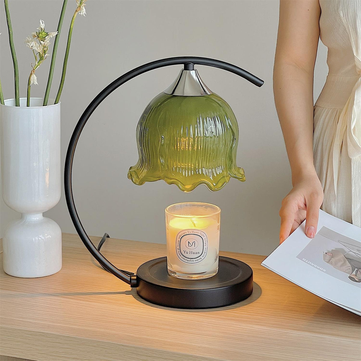 green-aroma-table-lamp