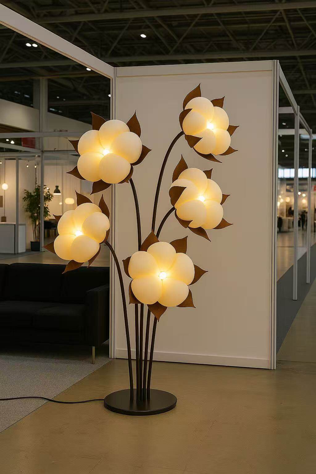 Green Blossom Floor Lamp – Sculptural Sage Bloom with Matte Black Stems