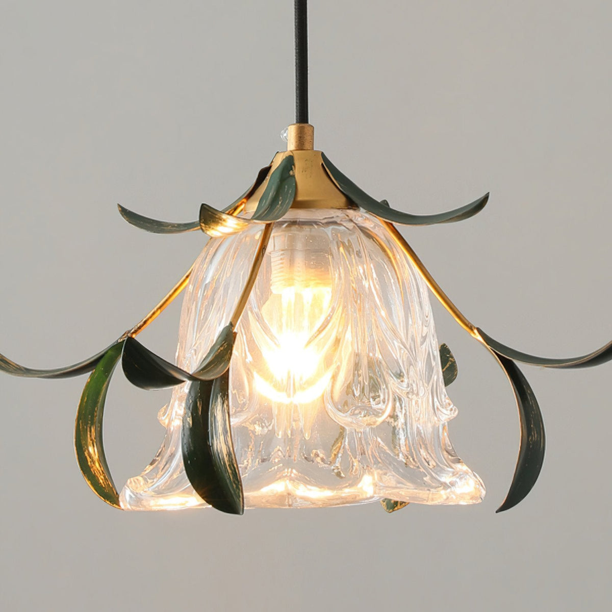 Green Leaf Floral Pendant Light