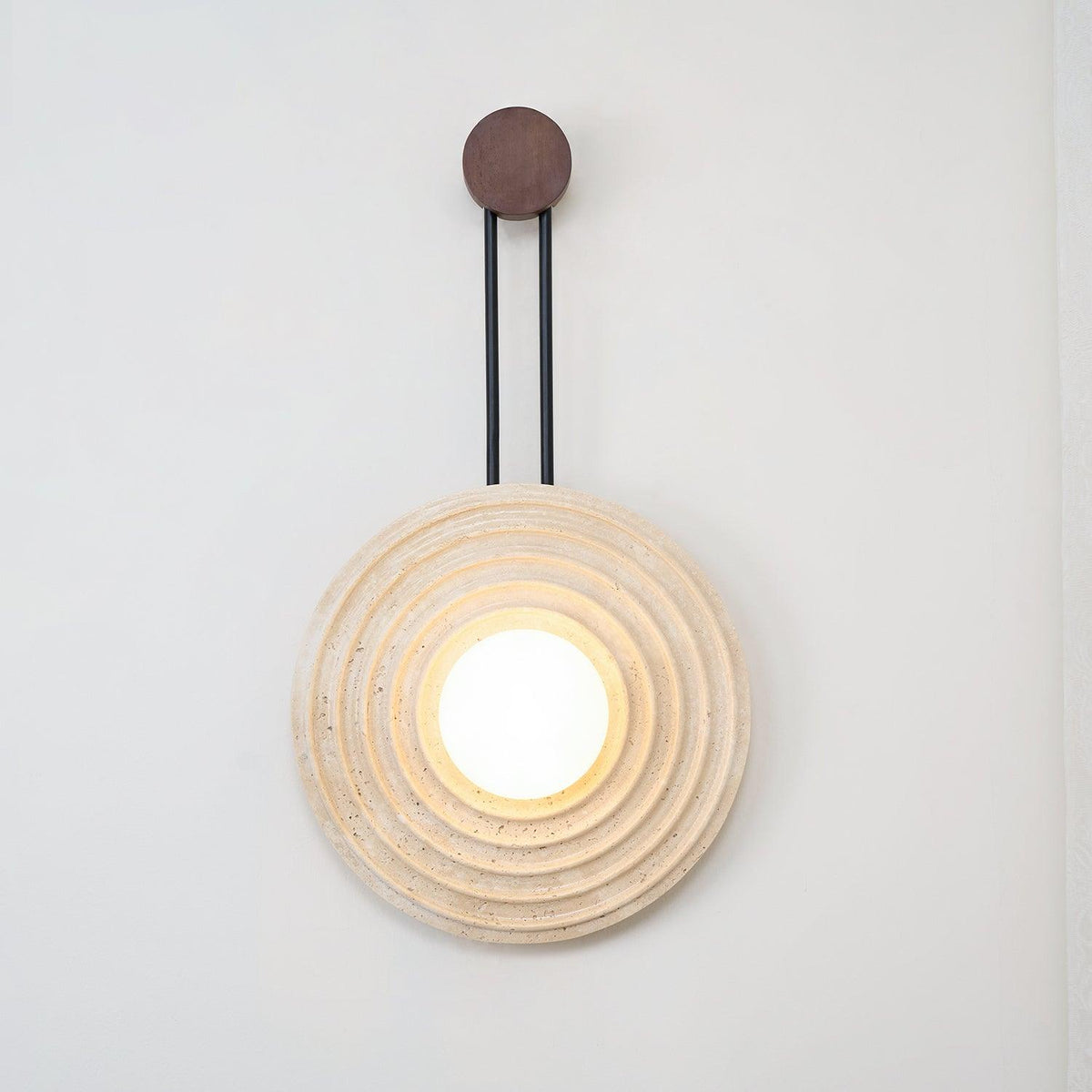 growth-ring-wall-lamp