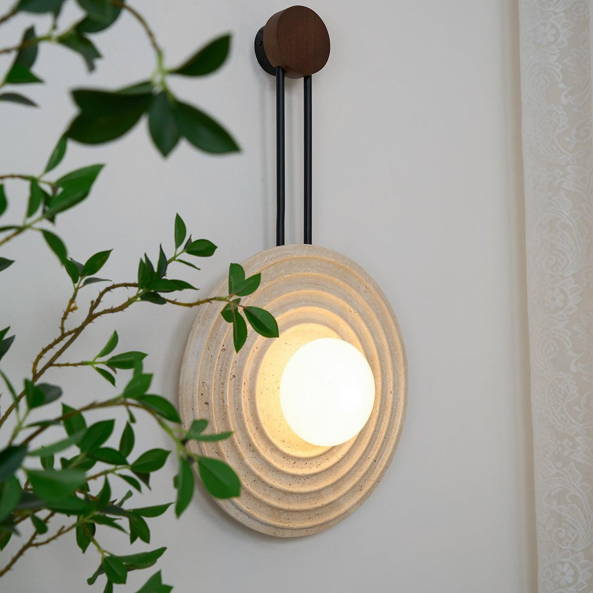growth-ring-wall-lamp