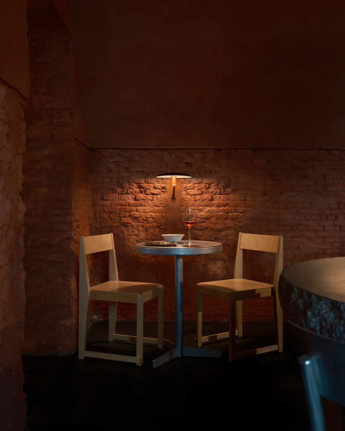 halo-duo-wall-lamp