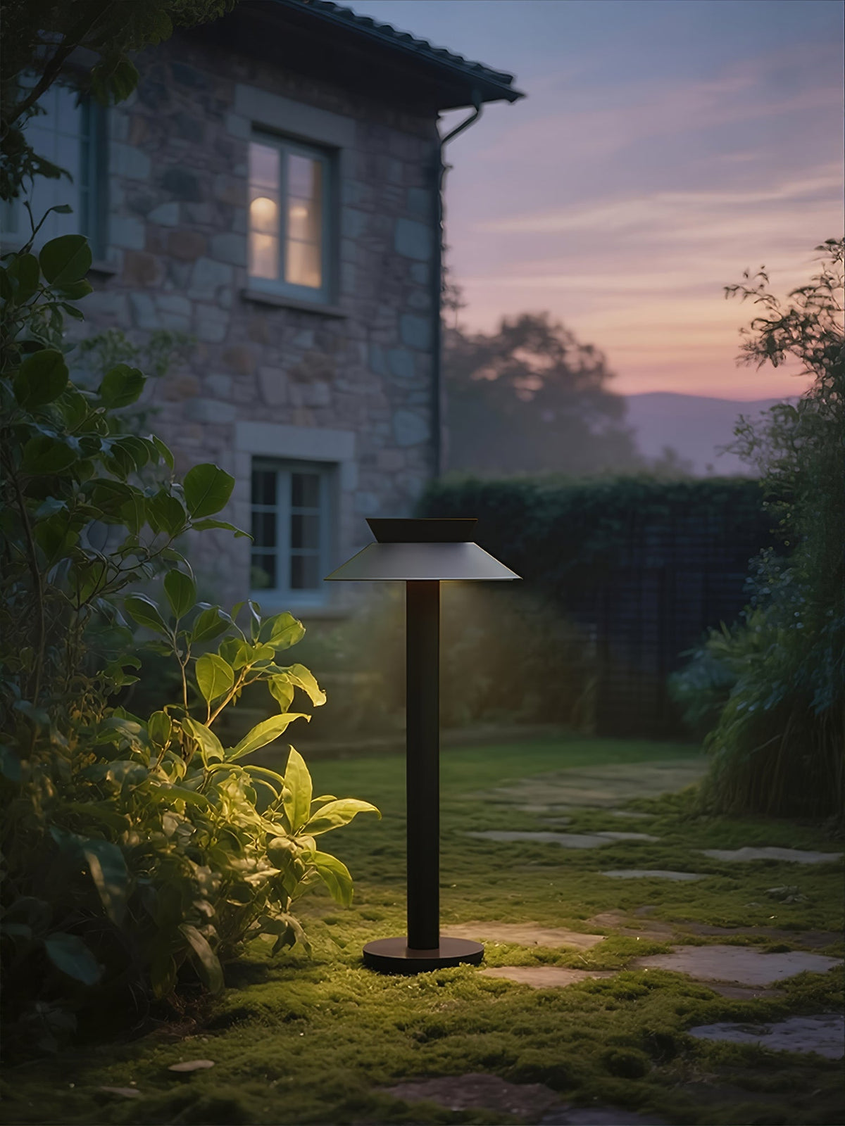 Halo Stem Outdoor Path Light – Modern LED Bollard for Walkways & Gardens