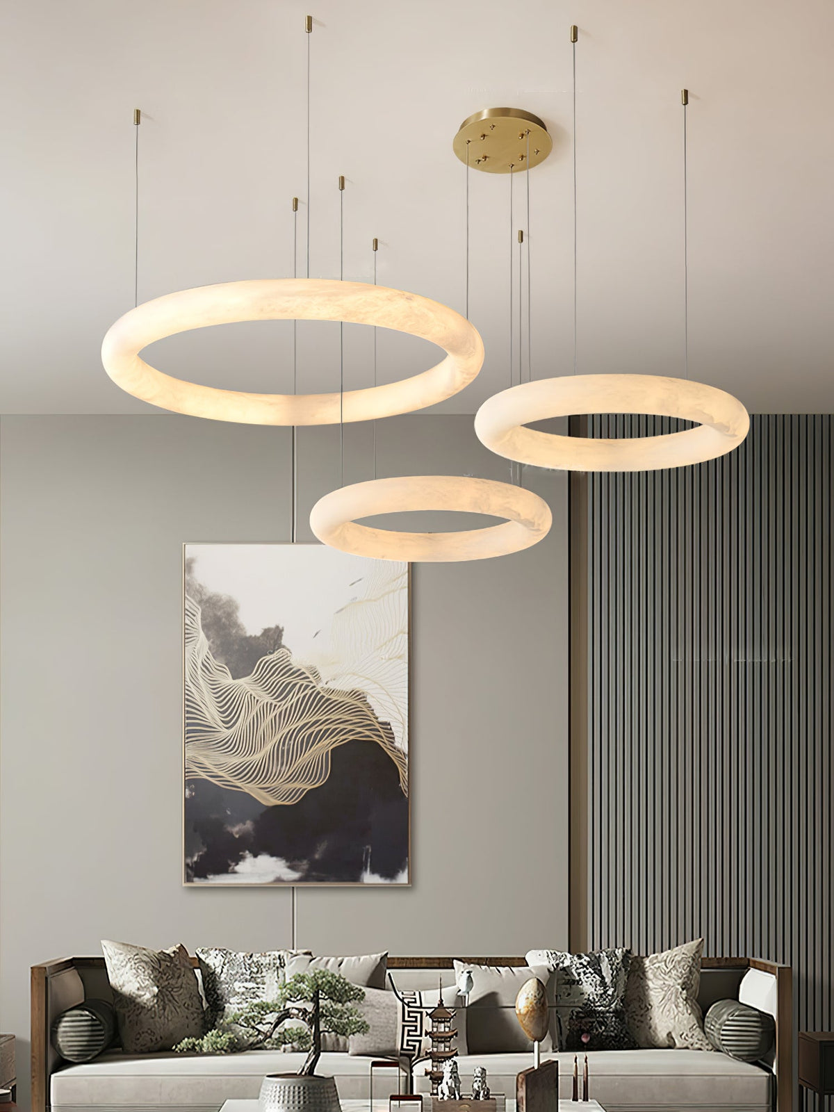 Halo di Pietra Alabaster Ring Chandelier in Brushed Brass