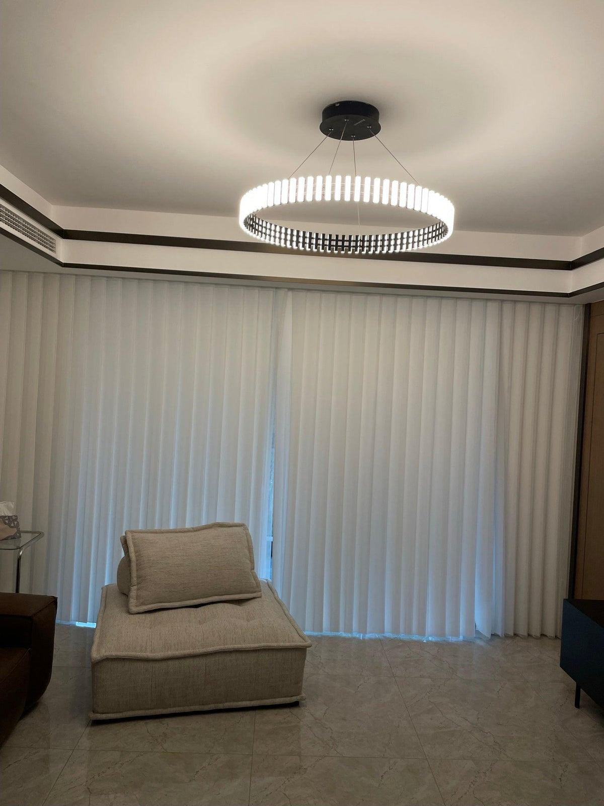 Aurelia LED Chandelier – Modern Hanging Ring Light for Dining & Living Spaces