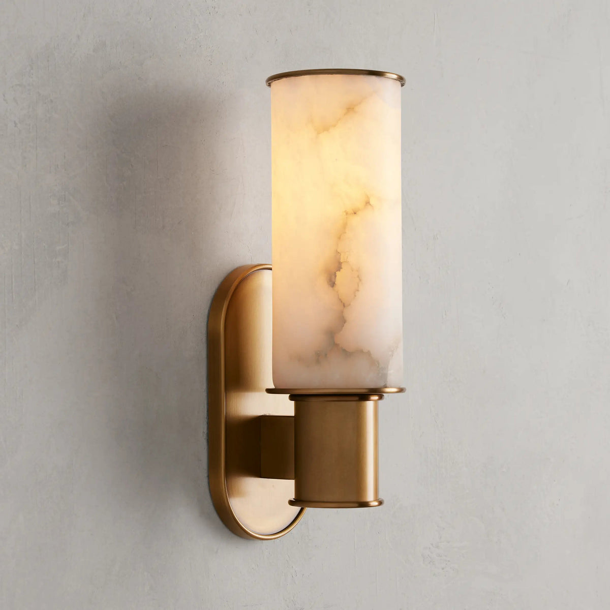 harlin-alabaster-sconce