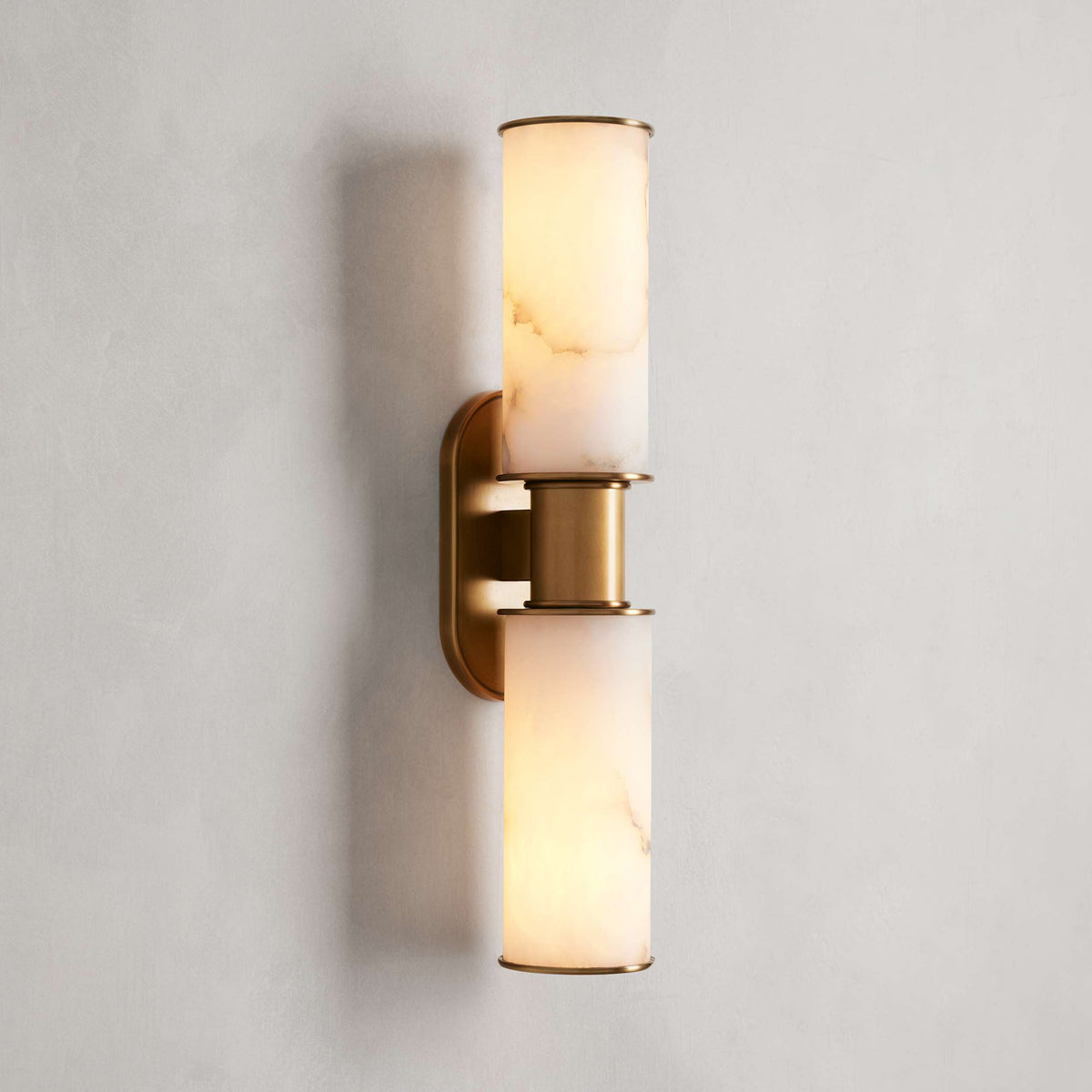 harlin-alabaster-sconce