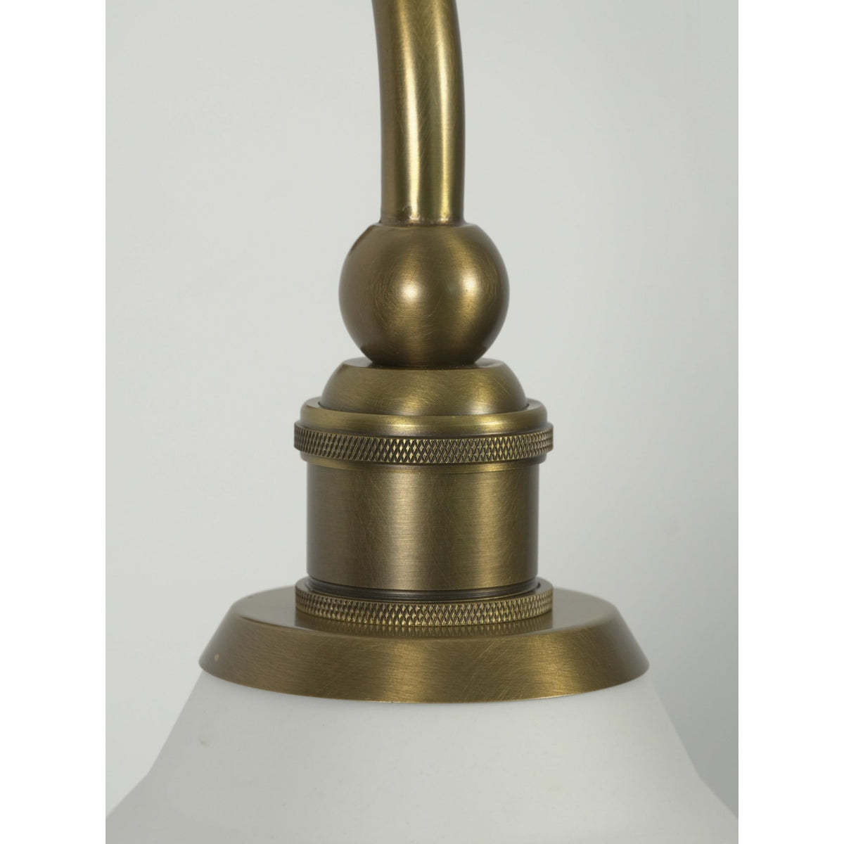 heirloom-wall-lamp