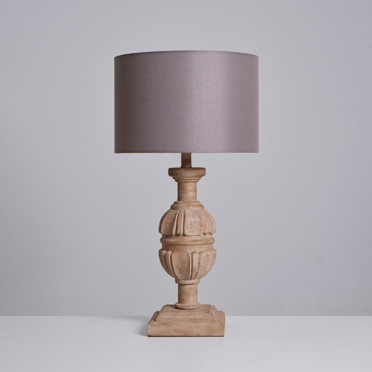 helena-table-lamp