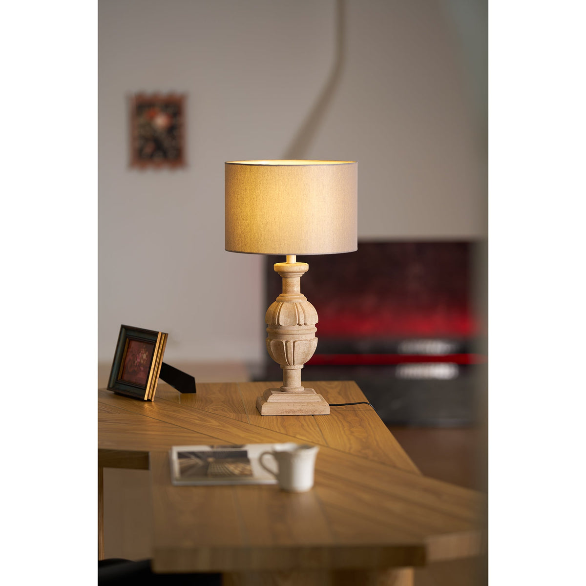 helena-table-lamp